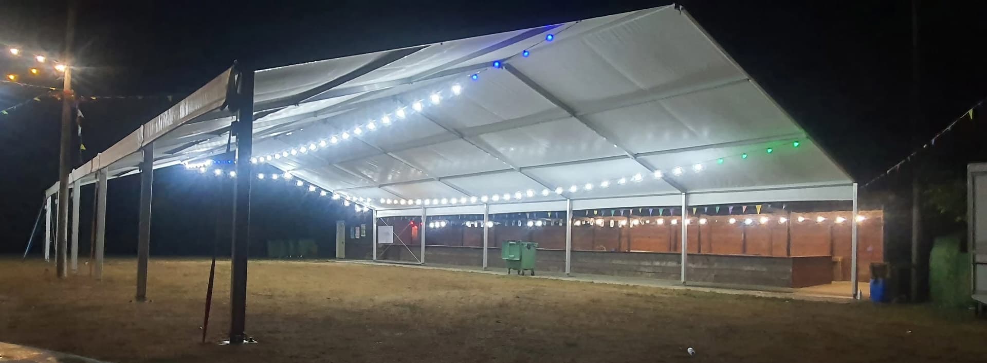 ¿Necesitas una carpa en Santiago para tu próximo evento? 