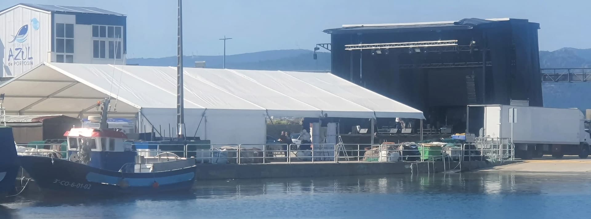 Pide presupuesto para cualquiera de las carpas