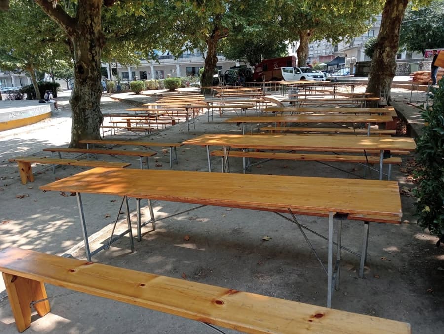 Todo lo que necesitas saber sobre el servicio de montajes de carpas en Padrón